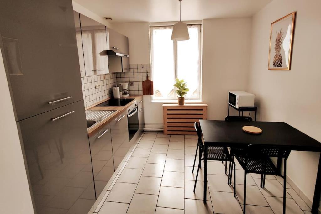 Logement Entier Proche Tribunaux Douai Kültér fotó